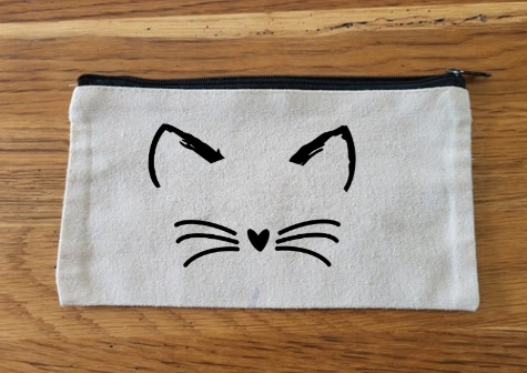 TROUSSE CHAT